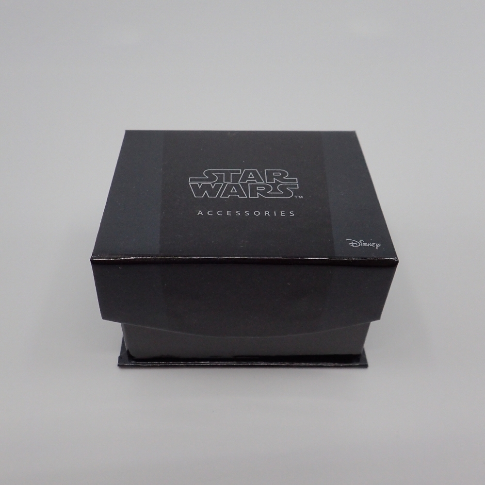 Star Wars Porg Cufflinks - NIB - Picture 3 of 3